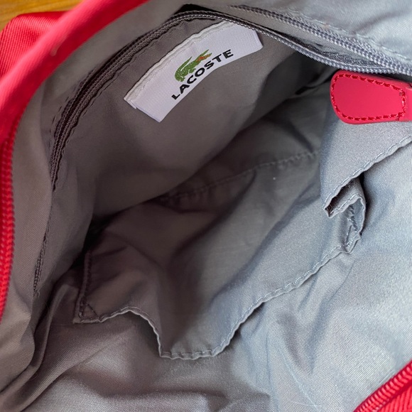Lacoste shoulder bag / crossbody in red ❤️ - Picture 4 of 6